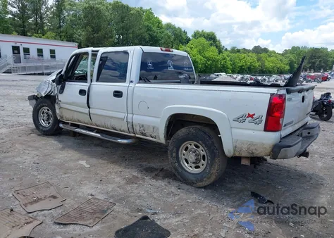 2003 Chevrolet Silverado 1500Hd Ls z USA, uszkodzony, nr VIN 1GCGK13U23F157723